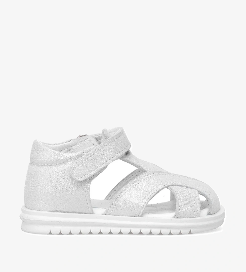 Ayakkabı Fuarı Elit AİK-1912 İlkadım Kız Çocuk Düz Sandalet Gümüş model görseli