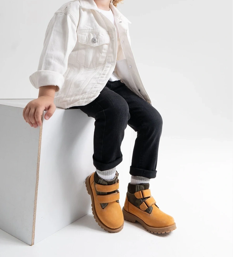 Erkek Çocuk Sarı Hakiki Deri Suya Dayanıklı Anatomik Günlük Bot - Görsel 1