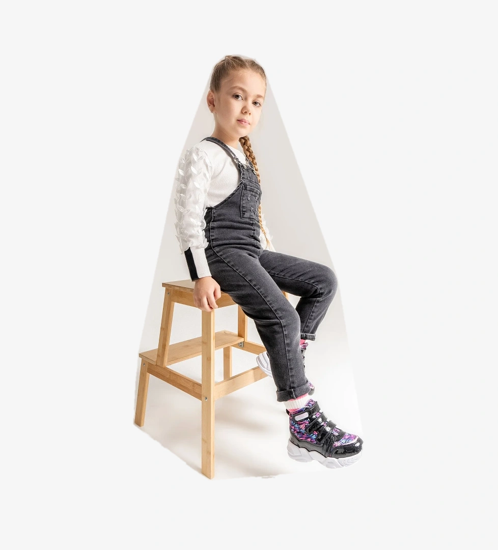 Kız Çocuk Siyah Suya Dayanıklı Anatomik Günlük Bot - Görsel 1