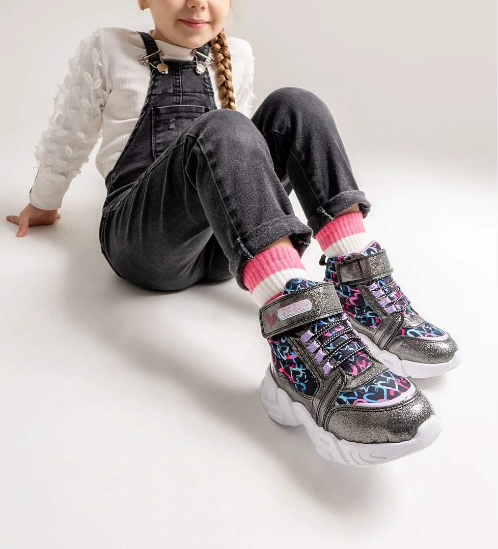 Kız Çocuk Platin Suya Dayanıklı Anatomik Günlük Bot