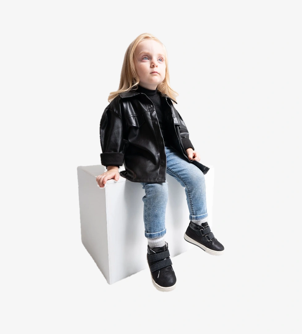 Kız Çocuk Siyah Hakiki Deri Suya Dayanıklı Anatomik Günlük Bot