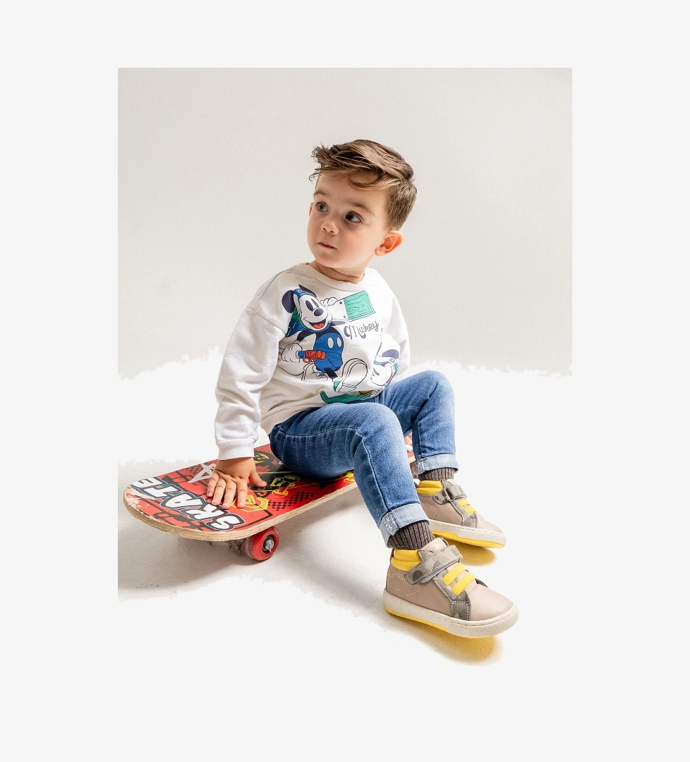 Erkek Çocuk Gri Hakiki Deri Suya Dayanıklı Anatomik İlk Adım Bot