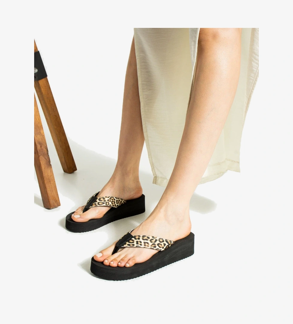 Robin Platform Topuk Kadın Parmak Arası Plaj Terlik