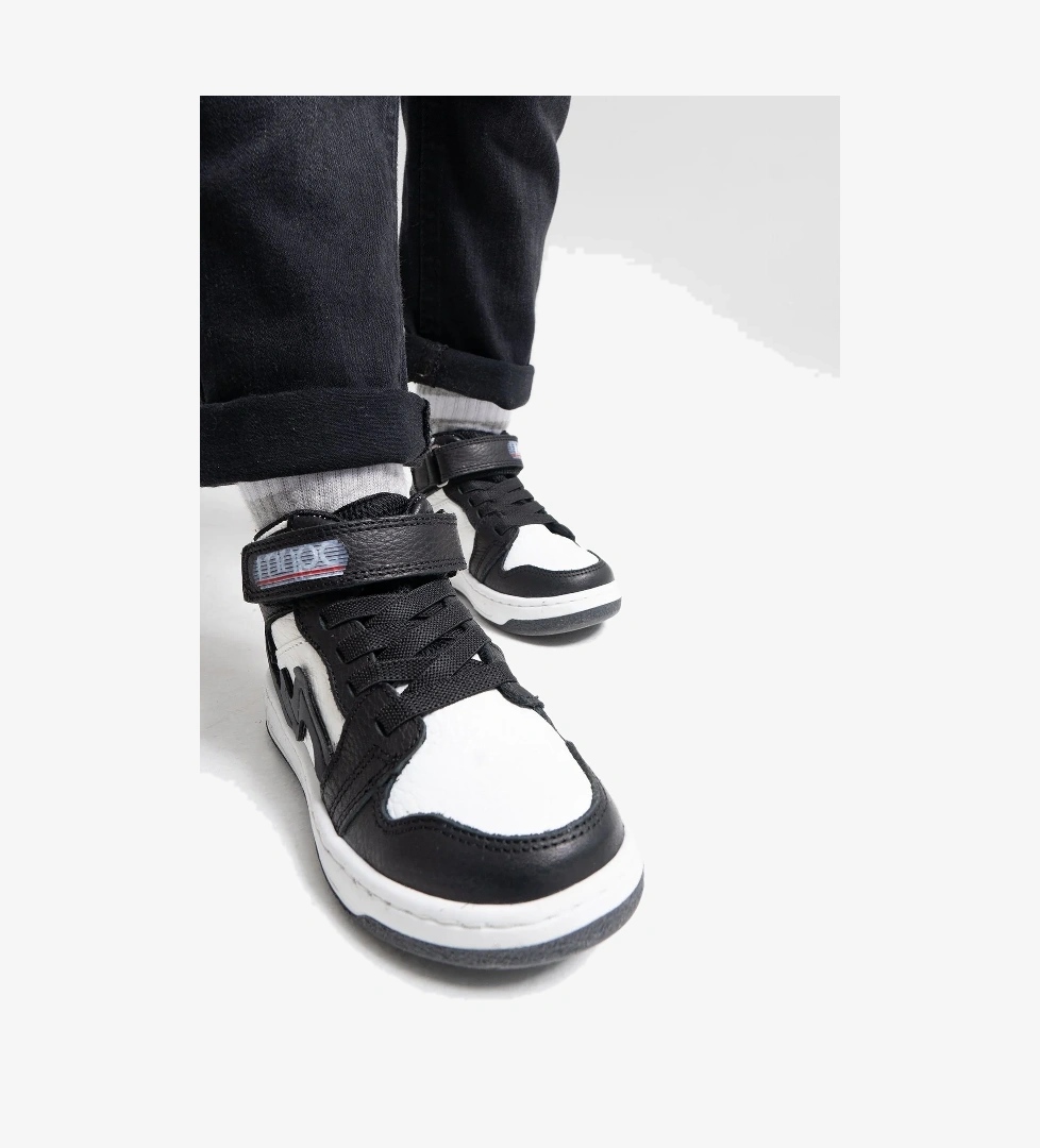 Unisex Çocuk Siyah-Beyaz Hakiki Deri Suya Dayanıklı Anatomik Günlük Bot