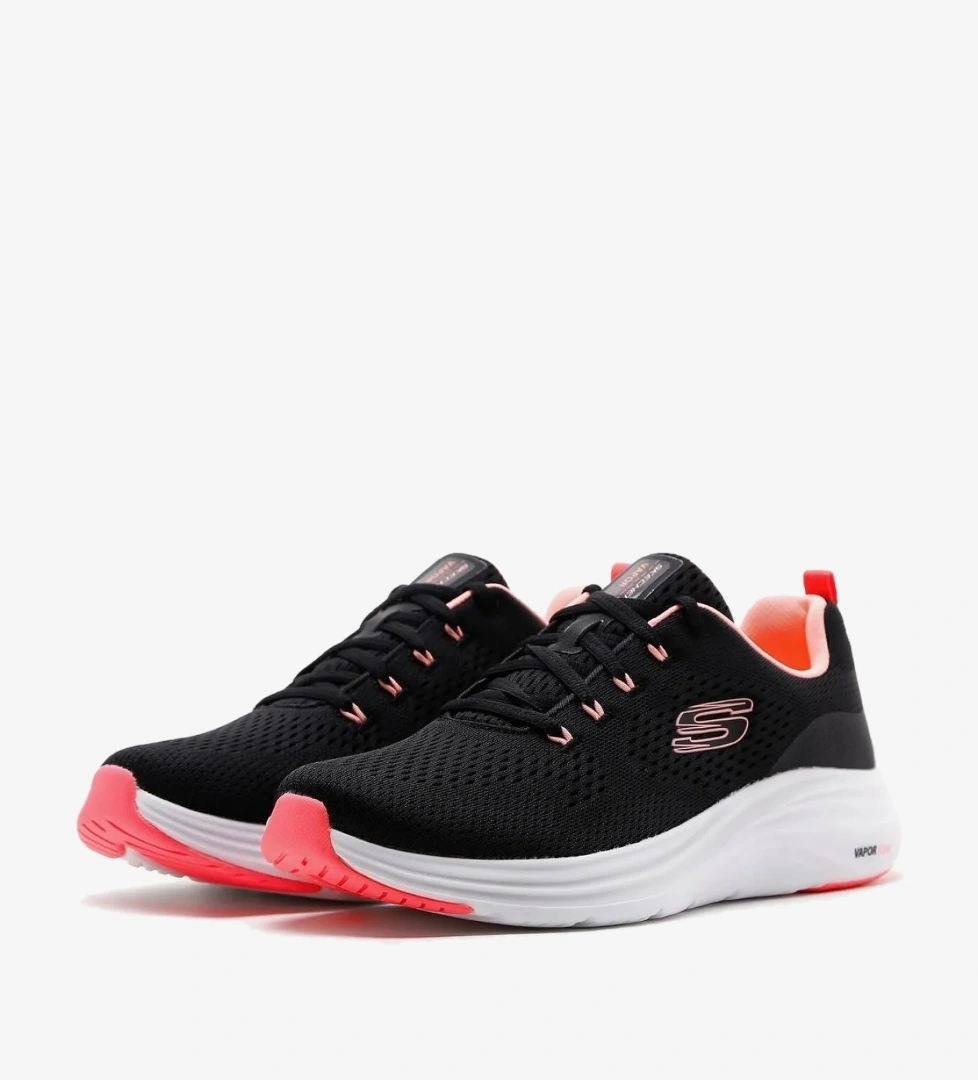 Skechers Vapor Foam Fresh Trend 150024 Unisex Spor Ayakkabı model görseli