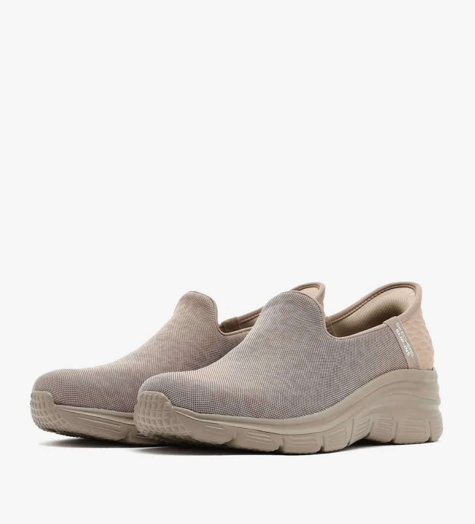 Skechers Fashion Fit Slip-i̇ns 896414tk Günlük Kadın Spor Ayakkabı model görseli