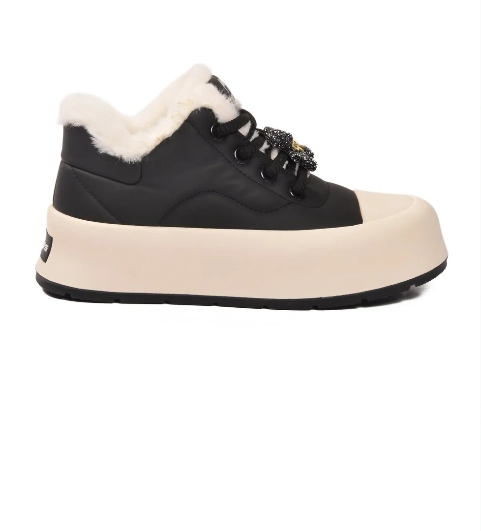 Siyah İçi Kürklü Bağcıklı Kadın Sneaker