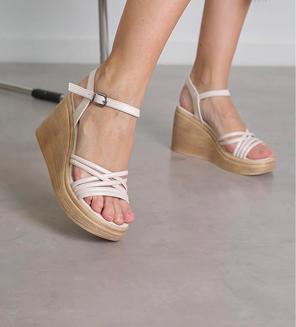 Ortopedik Dolgu Taban Kadın Sandalet Günlük Düğünlük Nişan Kına Aykakabısı - Görsel 1