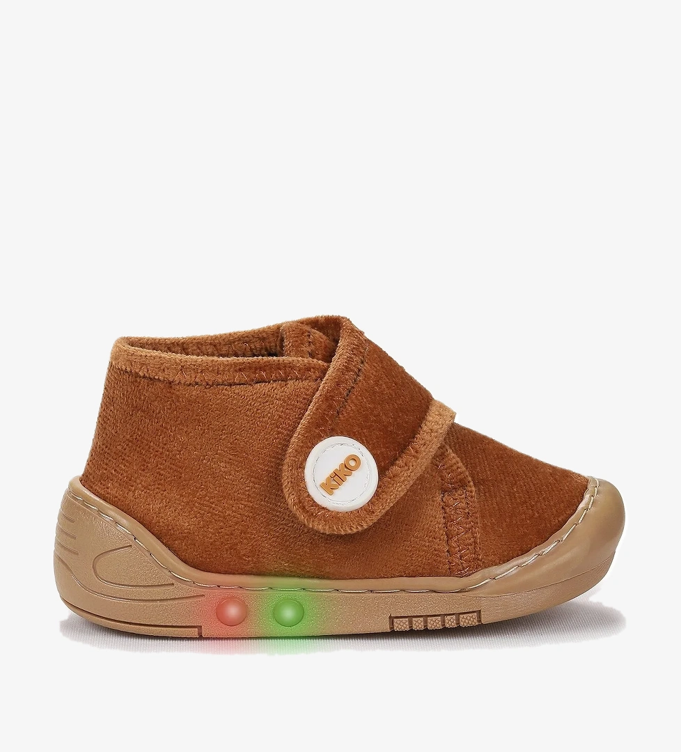 Petri Günlük Işıklı Erkek Bebek Ev Okul Kreş Panduf Taba