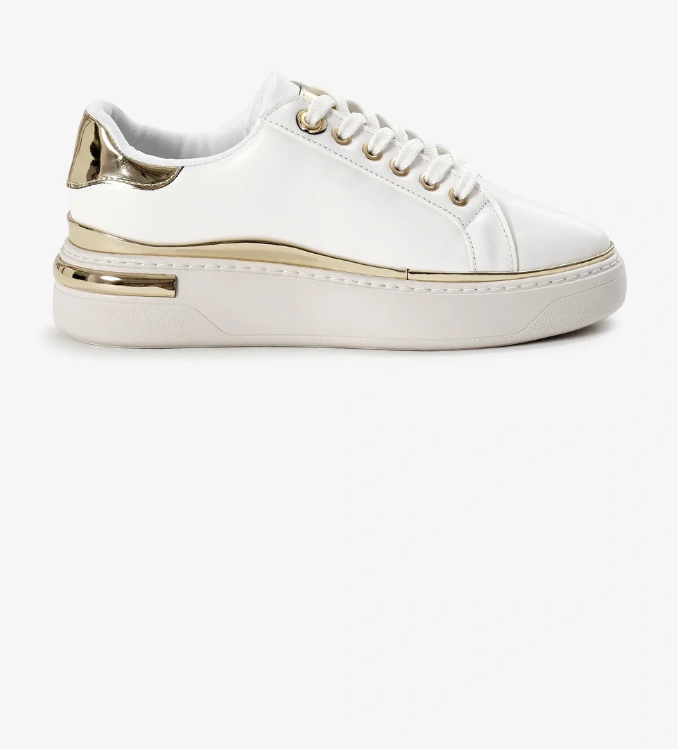 Kadın Beyaz Kalın Poli Taban Altın Detaylı Bağcıklı Spor Ayakkabı