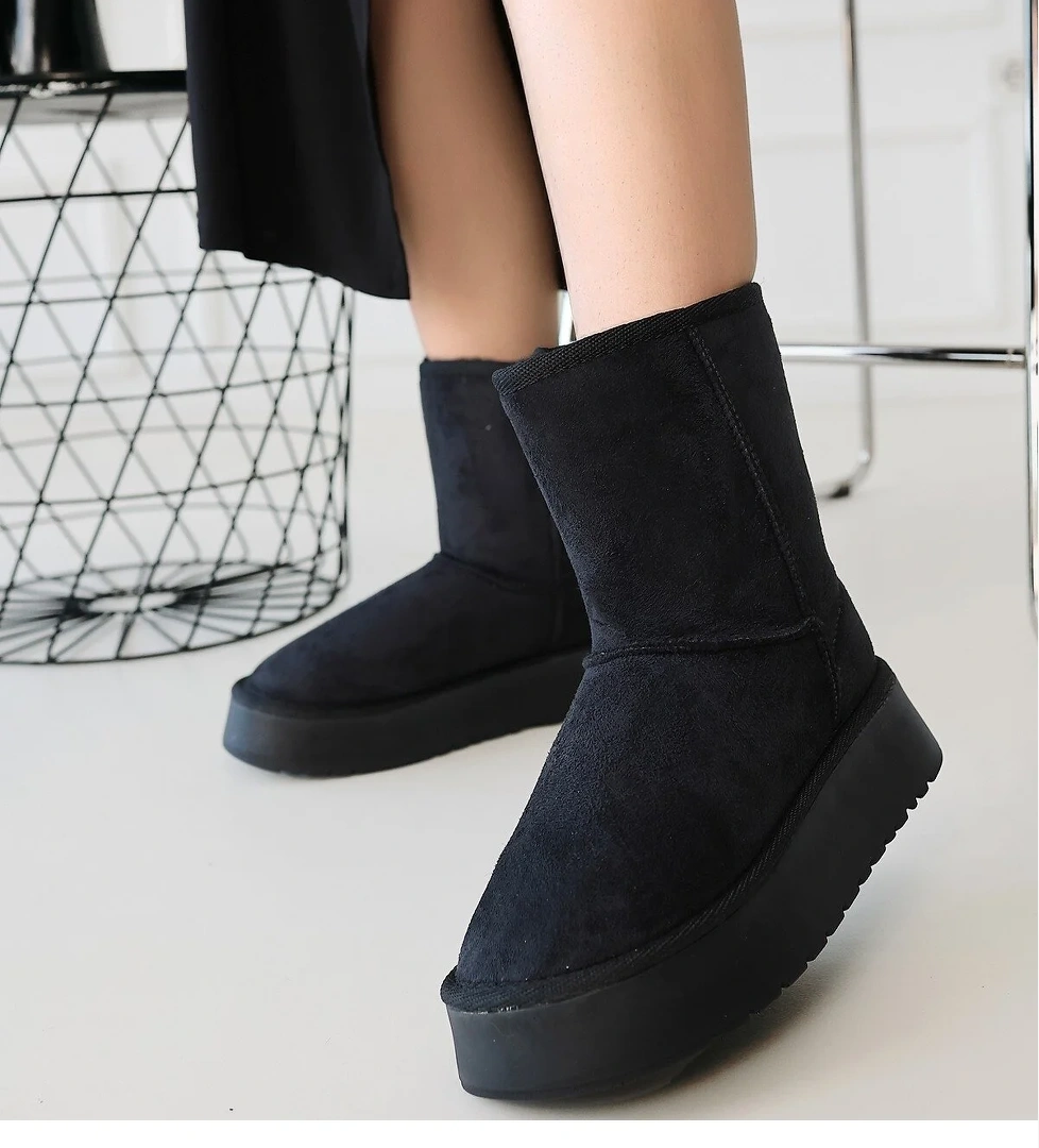 Siyah Süet Kadın Düz Bot