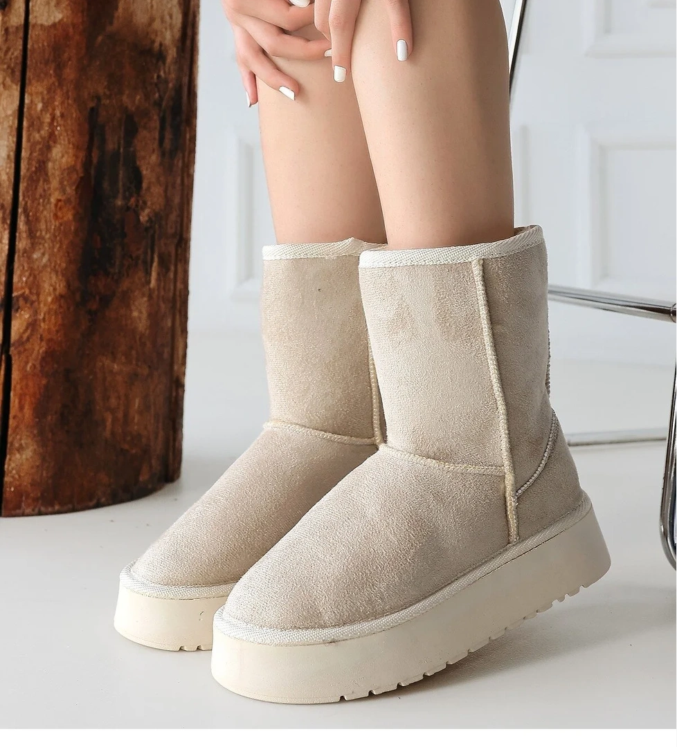 Bej Süet Kadın Düz Bot