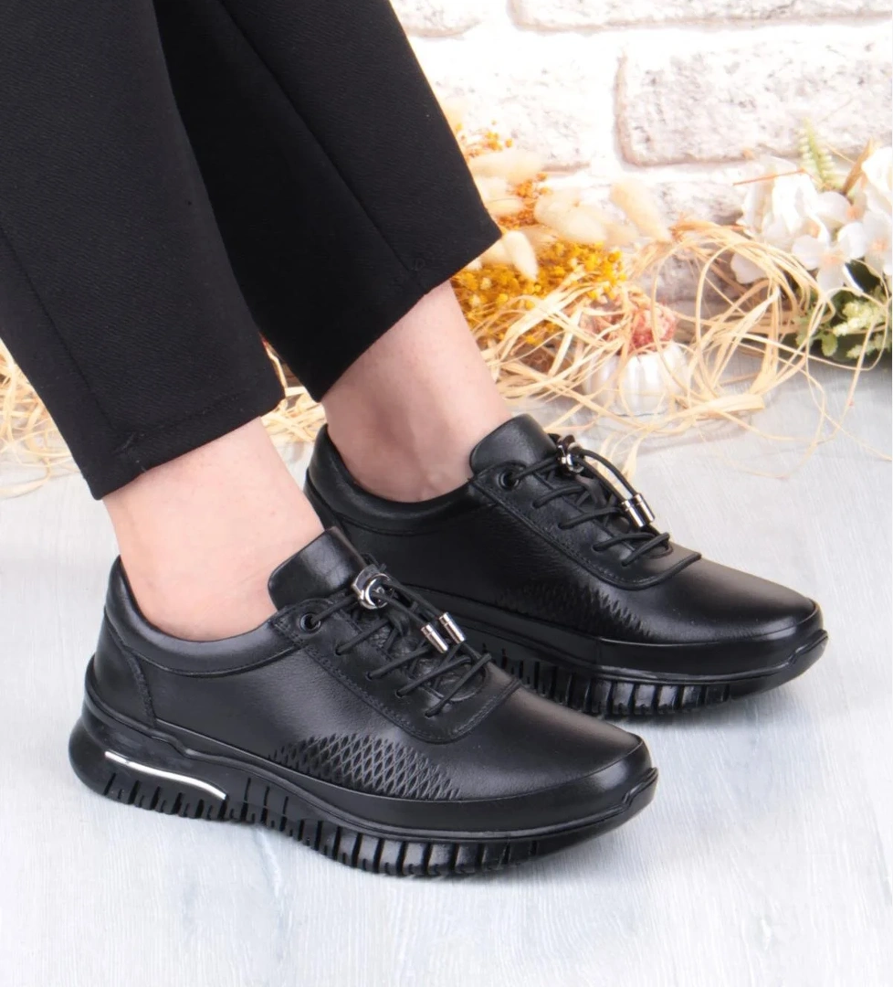 9407 Comfort Yumuşak Esnek Kauçuk Kaymaz Taban Hakiki Deri Kadın Ayakkabı - Görsel 1