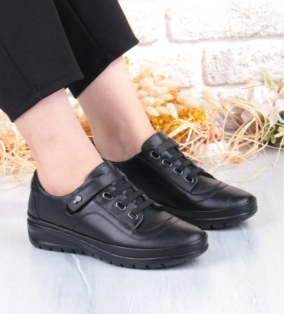 Pepita 7666 Comfort Yumuşak Esnek Kauçuk Kaymaz Taban Hakiki Deri Kadın Ayakkabı model görseli