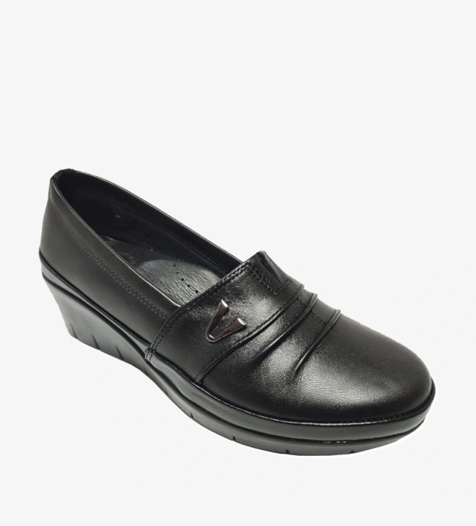 Beraat Scavia 244-25 Hakiki Deri Dolgu Topuk Anatomik Kadın Ayakkabı model görseli