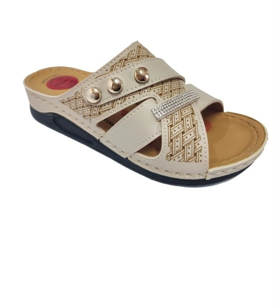 9031-25 Deri Taşli Masaj Taban Kadın Terlik