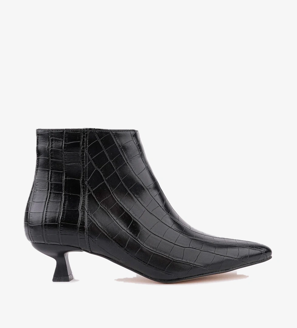 ÇAÇA Kroko Desenli Sivri Burun İnce Topuklu Fermuarlı Kadın Bot