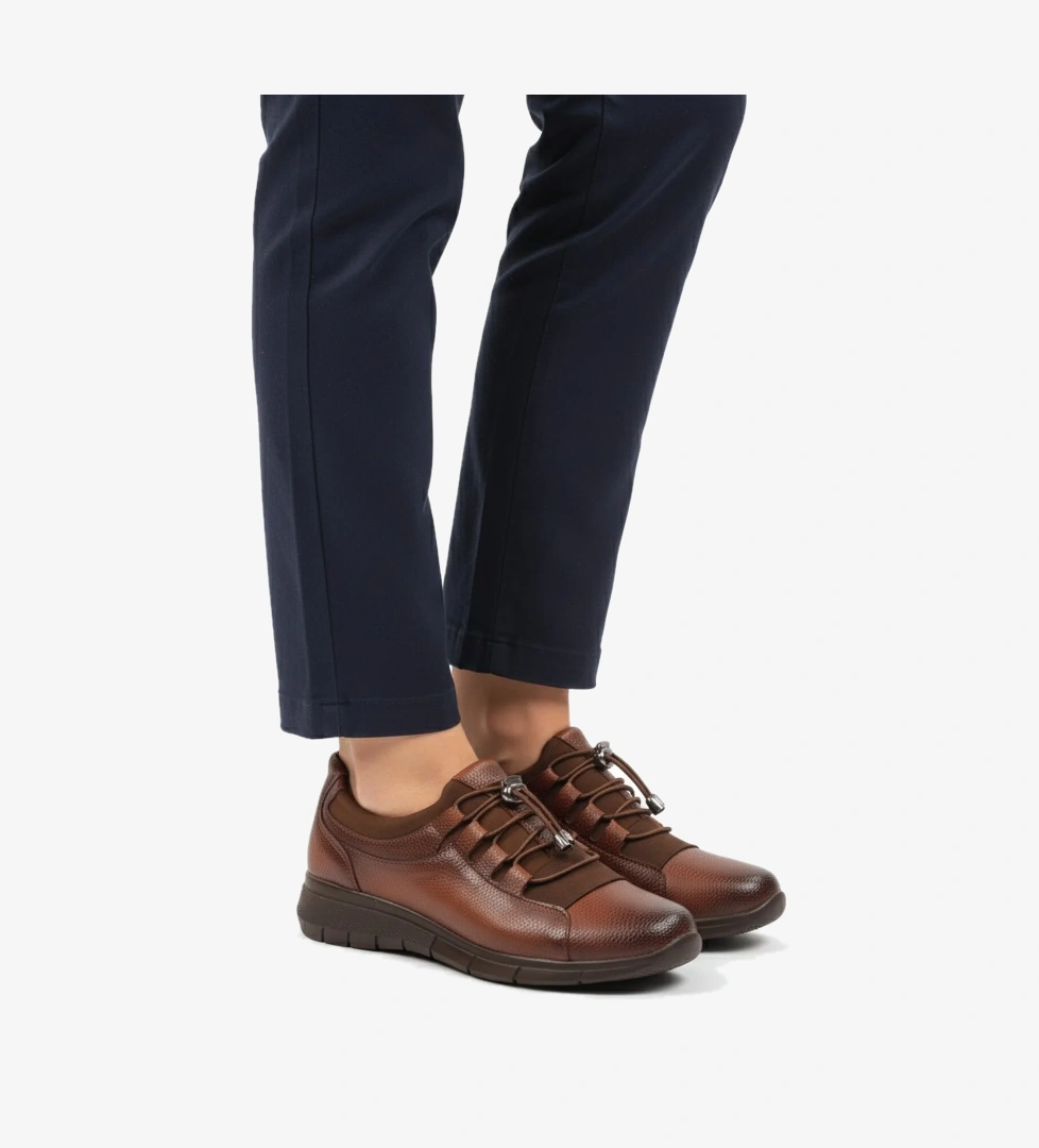 Aspor Taba Lastik Bağcıklı Kadın Casual Ayakkabı