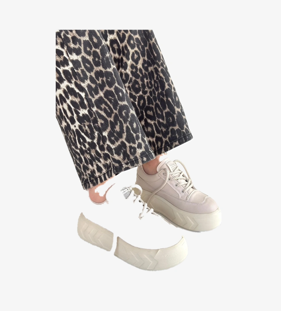 Pabucmarketi Bej Bağcıklı Kadın Spor Ayakkabı model görseli