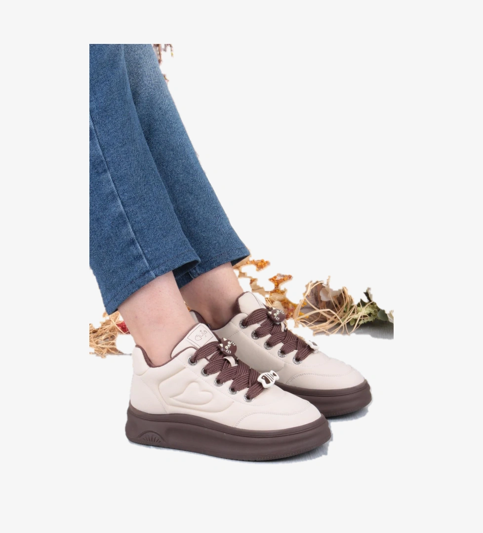 Getto Emoji Süs Detaylı Rahat Hafif Kalın Taban Kadın Sneaker Ayakkabı