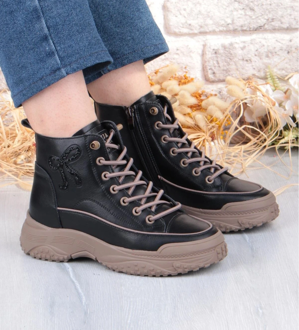 Alexis Rahat Esnek Lastik Bağçıklı Fermuarlı Kadın Bot