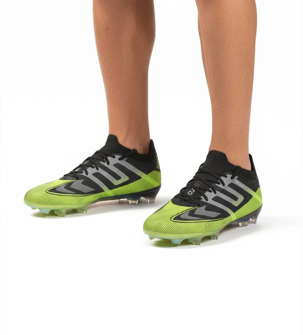 Playup Siyah Beyaz Bağcıklı Erkek Krampon Mkp-252-149 M model görseli