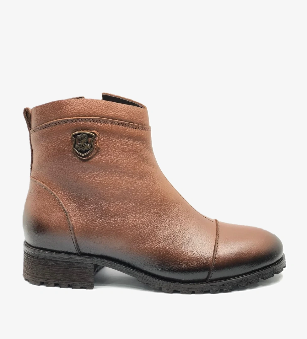 Venüs Marsel Hakiki Deri Düz Kaymaz Taban Ortopedik Kadın Bot model görseli