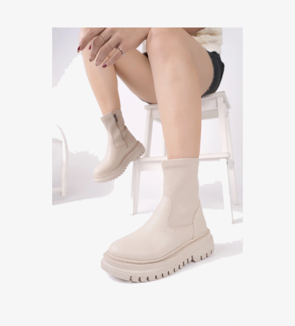 PİTA Kalın Taban Fermuarlı Kadın Bot