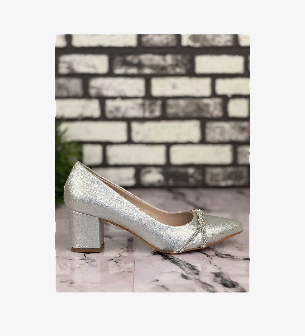 B17 Stiletto Topuklu Zarif Şık Kadın Ayakkabı Açık Gri - Görsel 1