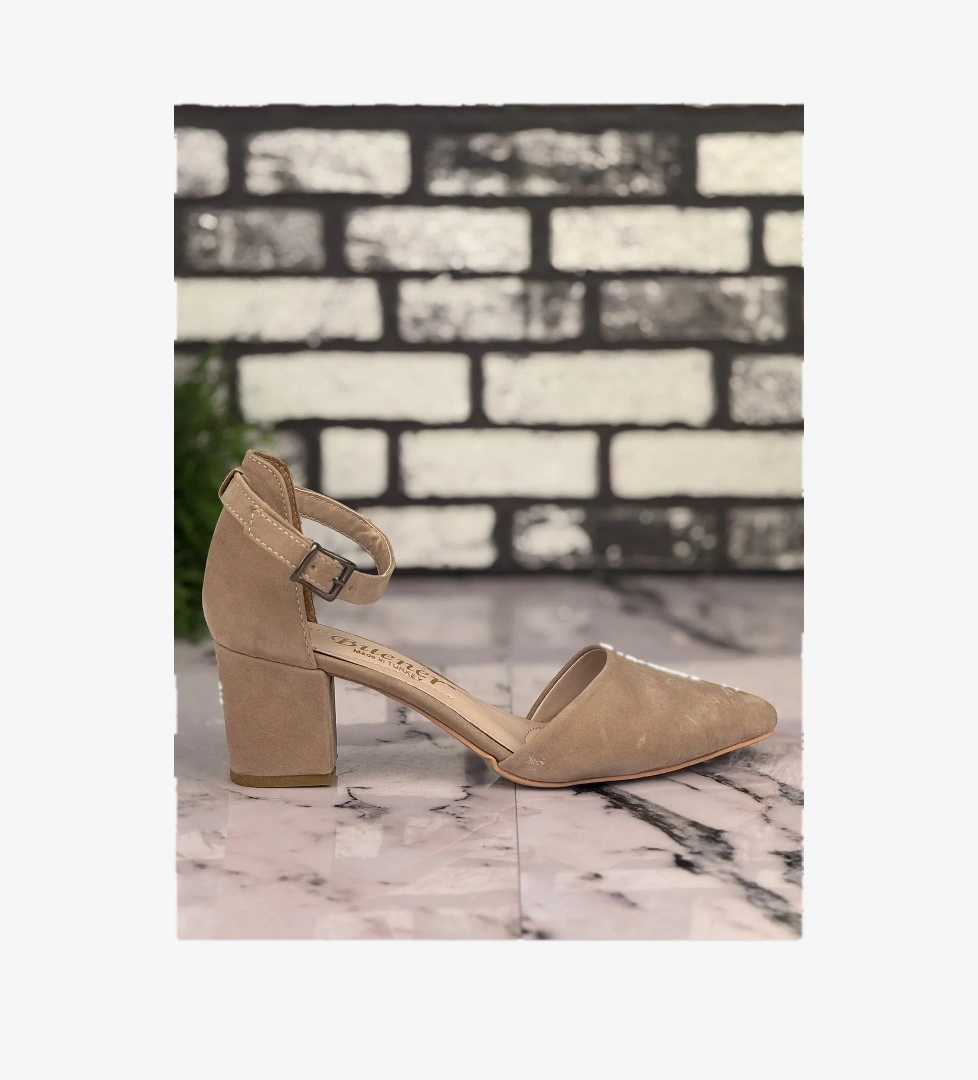 Ghattix B10 Stiletto Topuklu Zarif Şık Kadın Ayakkabı Bej model görseli