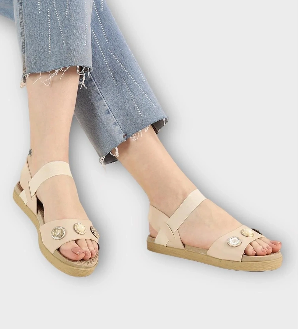 Kadın Tek Bant Aksesuarlı Bilek Lastik Detaylı Sandalet BEJ