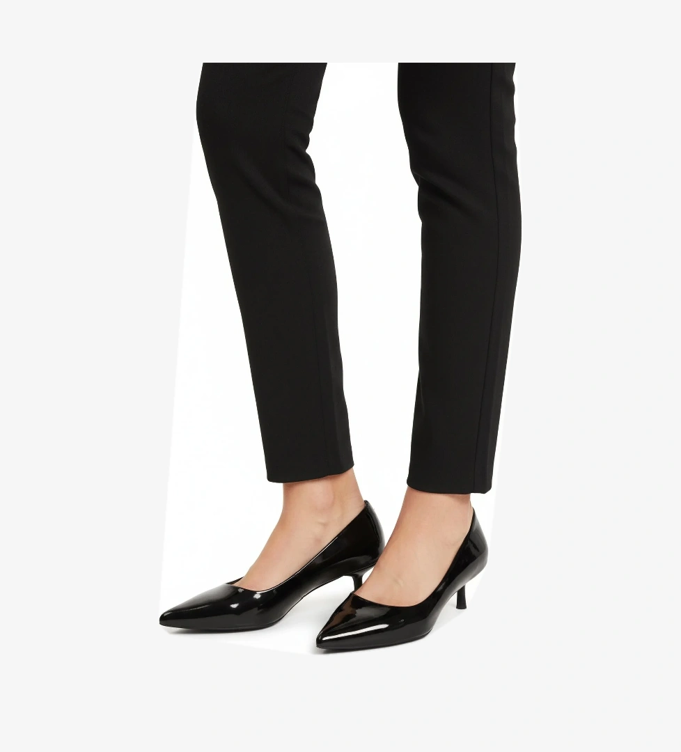 Siyah Rugan Hafif Kadın İnce Kısa Topuklu Ayakkabı 458343 Z