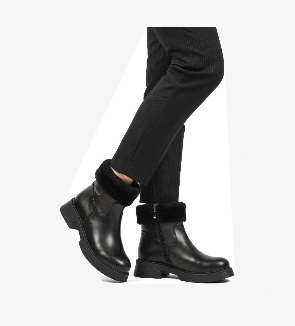 Siyah İçi Polarlı Kaymaz Taban Soğuğa Dirençli Kadın Bot PC-55268 Z - Görsel 1