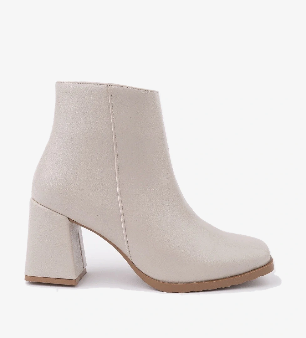 DİVİNA Küt Burun Kalın Topuklu Fermuarlı Kadın Bot