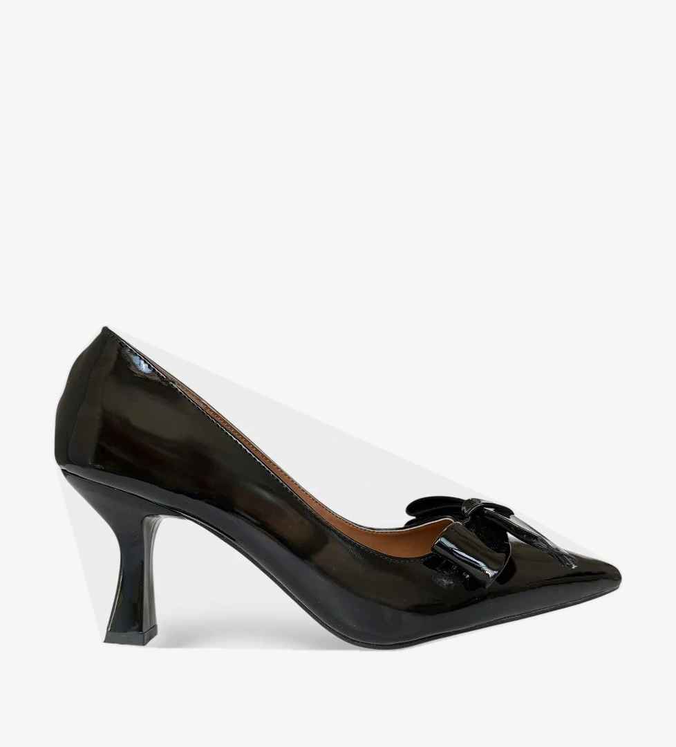 Kadın Fiyonk Tokalı Sivri Burun Topuklu Ayakkabı SİYAH