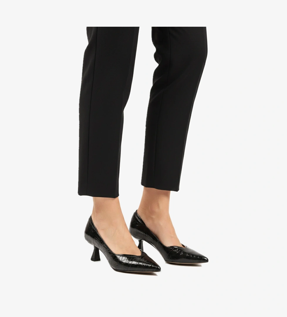 Aspor Siyah Kadın Topuklu Ayakkabı