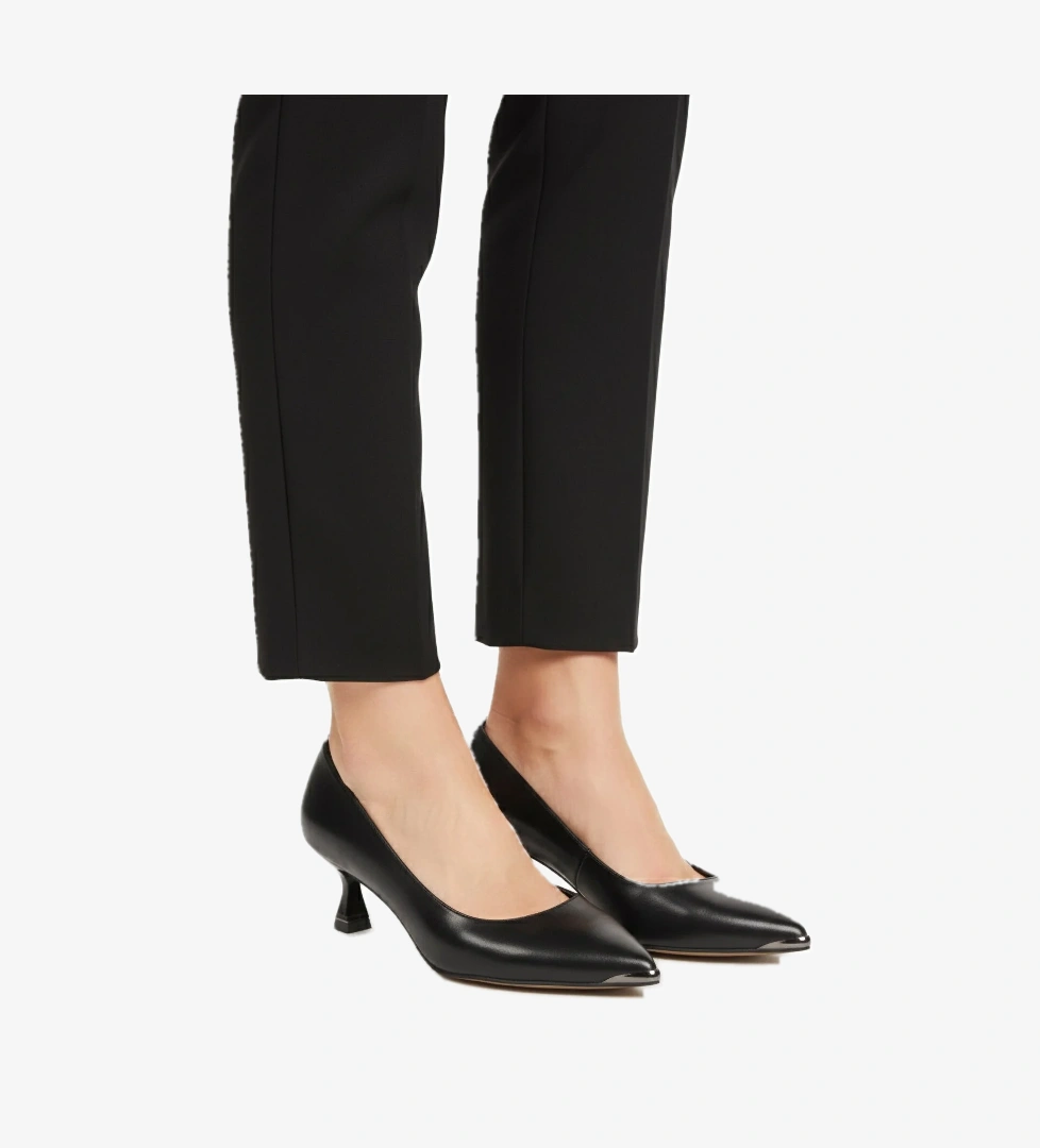 Aspor Siyah Kadın Topuklu Ayakkabı