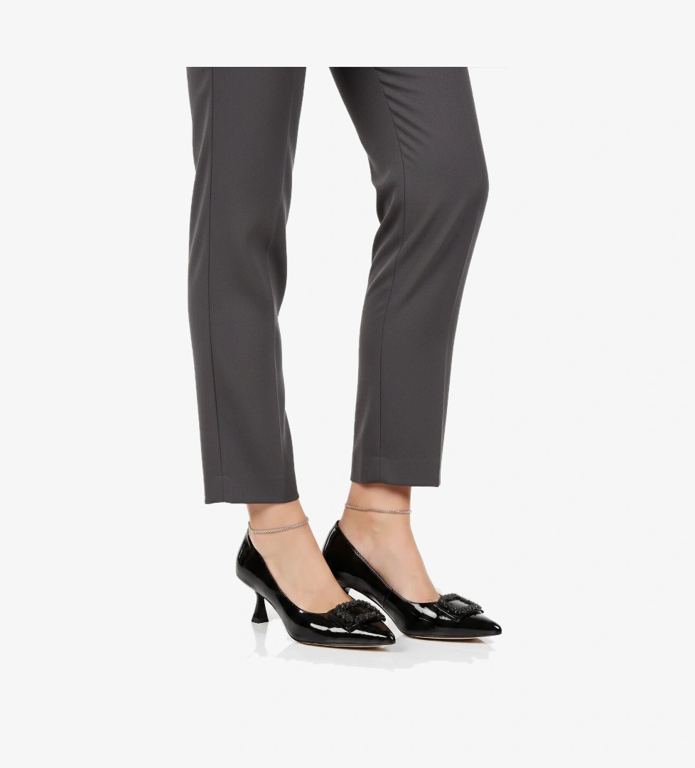 Aspor Siyah Kırışık Kadın Topuklu Ayakkabı