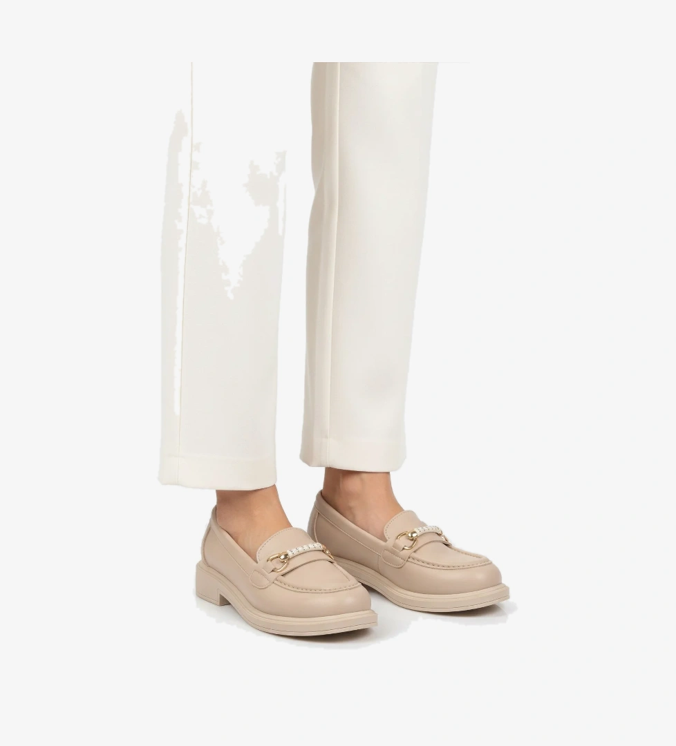 A Spor Aspor Siyah Bej Kadın Casual Ayakkabı model görseli