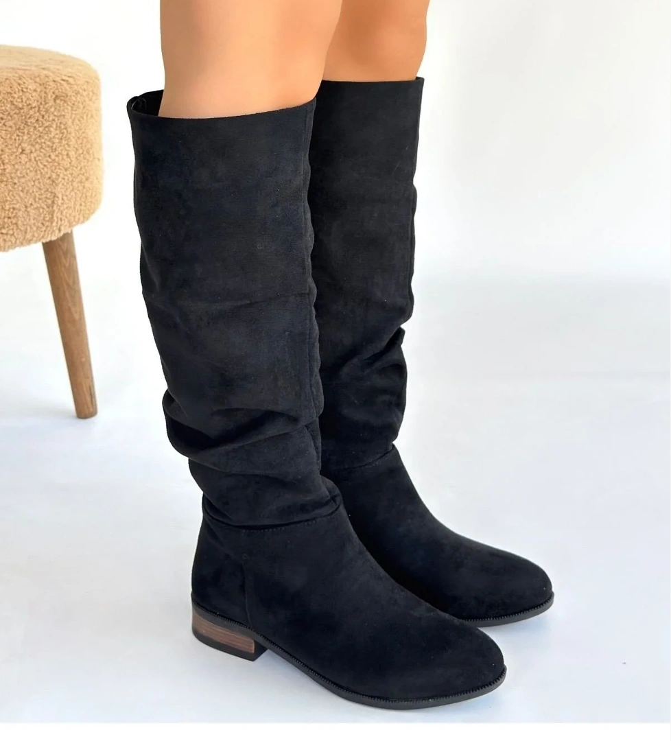 Siyah Süet Körüklü Kadın Topuklu Çizme