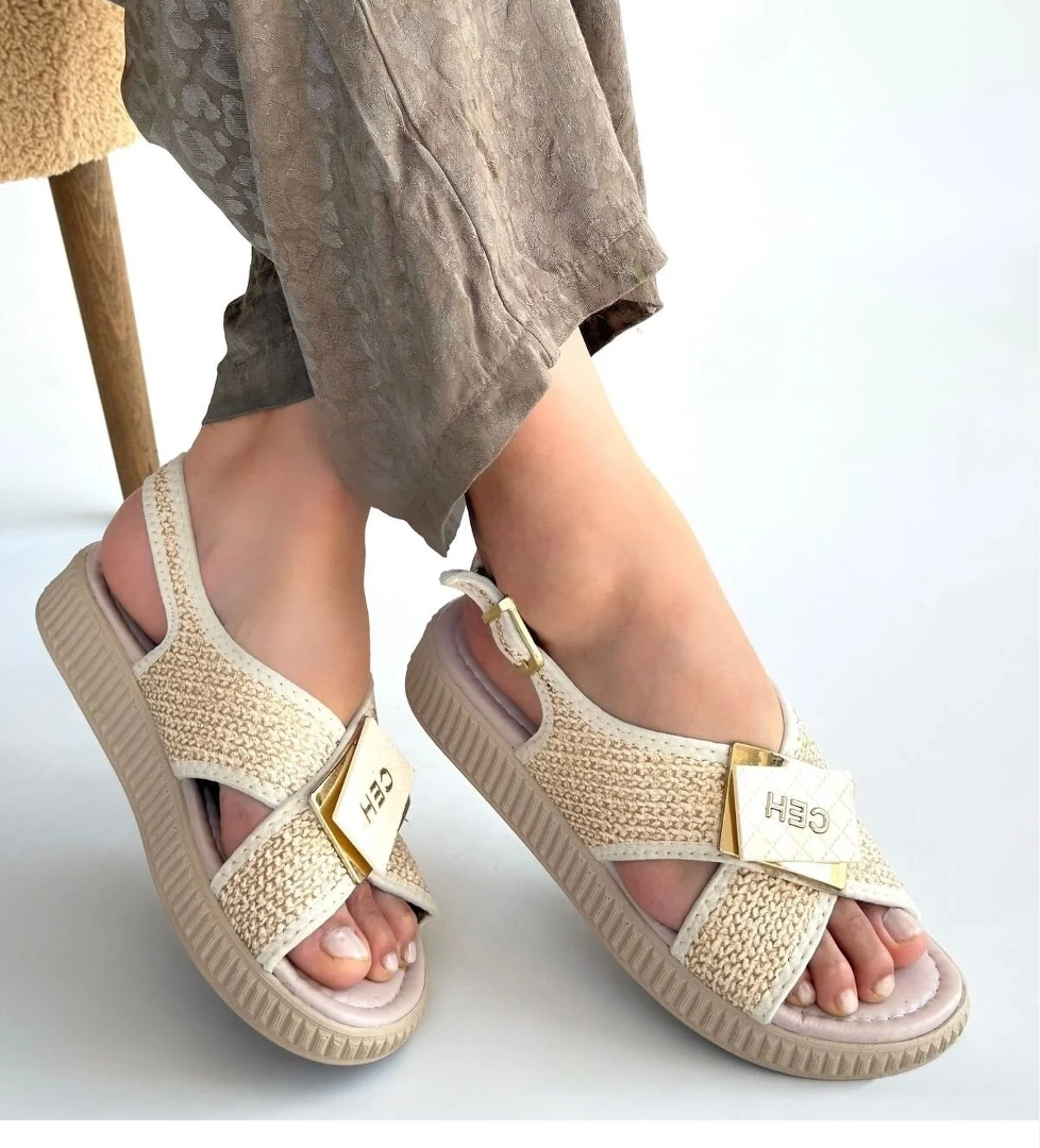 Pabucmarketi Bej Hasır Kadın Düz Sandalet model görseli