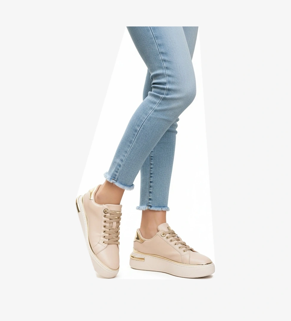 Aspor Bej Bağcıklı Kadın Sneaker