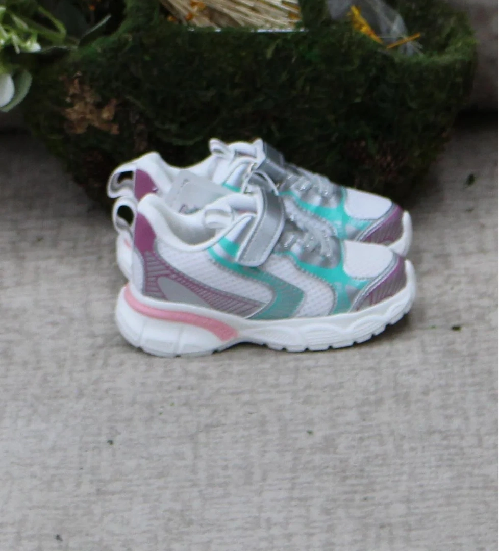 Fort Cool Adam Gümüş Anatomik Rahat Hafif Kız Çocuk Ayakkabı model görseli