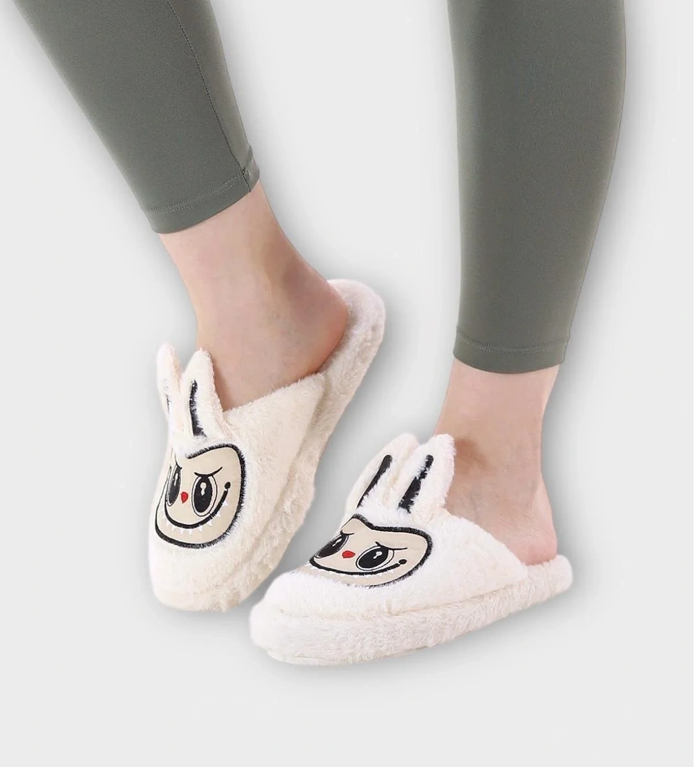 Sevimli Tavşan Figürlü Sıcak Tutan Kışlık Kadın Ev Terliği BEYAZ