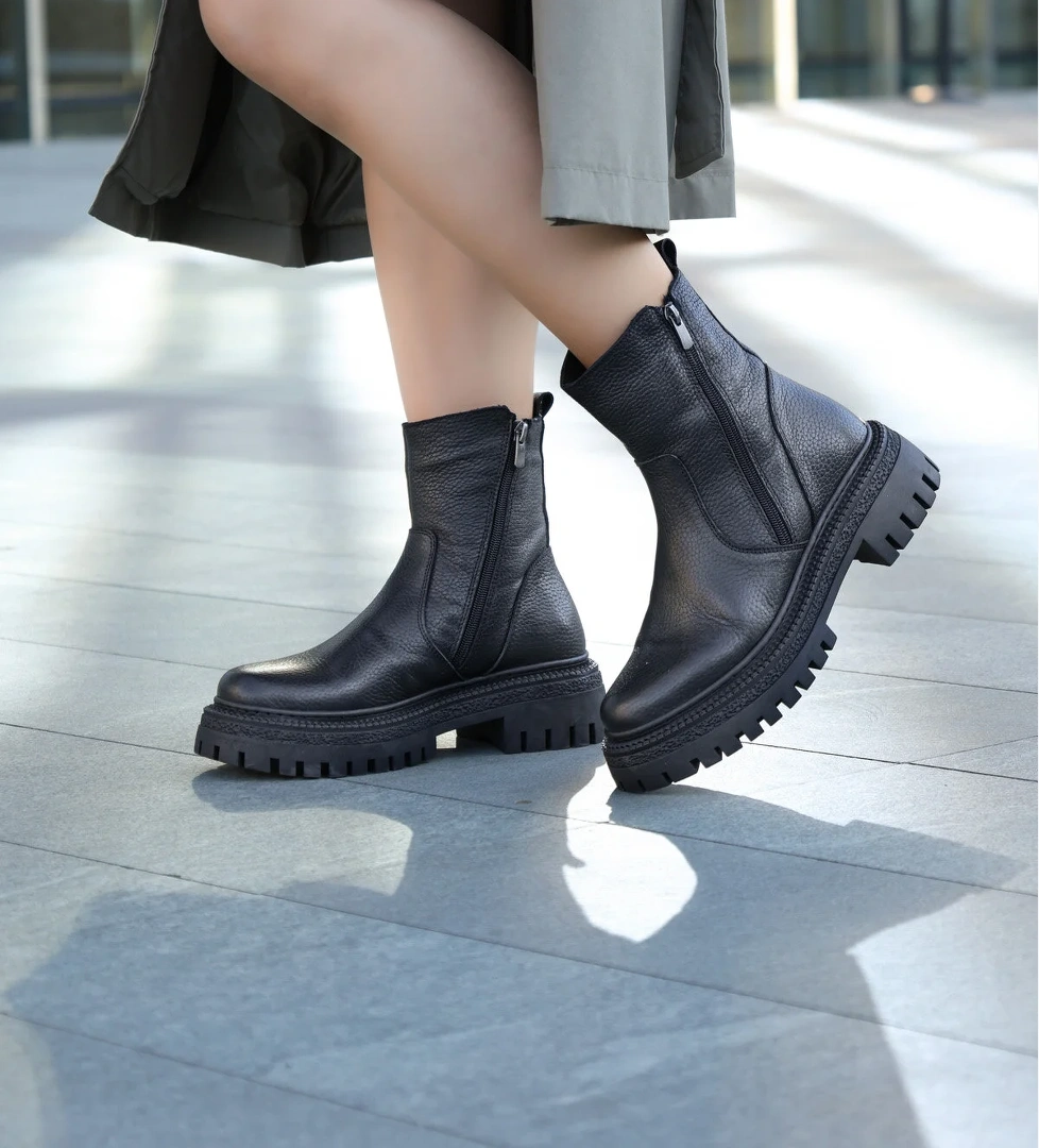 Hakiki Deri Kürklü Kadın Klasik Bot 657KZA2510 - Görsel 1