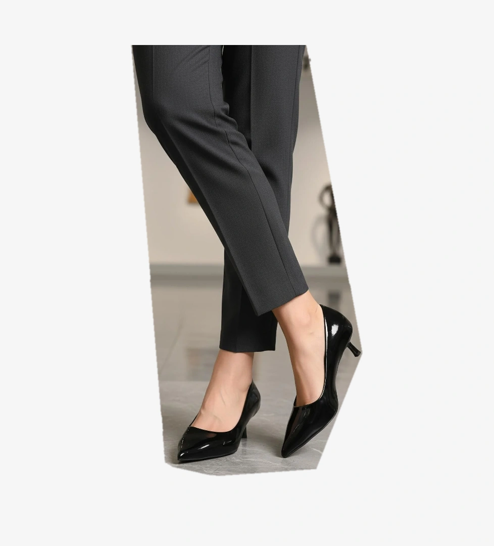 458343 Z Siyah Rugan Kadın Topuklu Ayakkabı