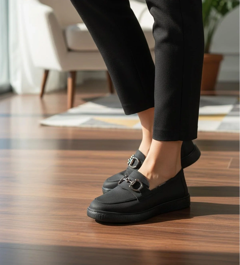 Walkway B-02 Z Siyah Tokalı Hafif Esnek Kadın Babet model görseli