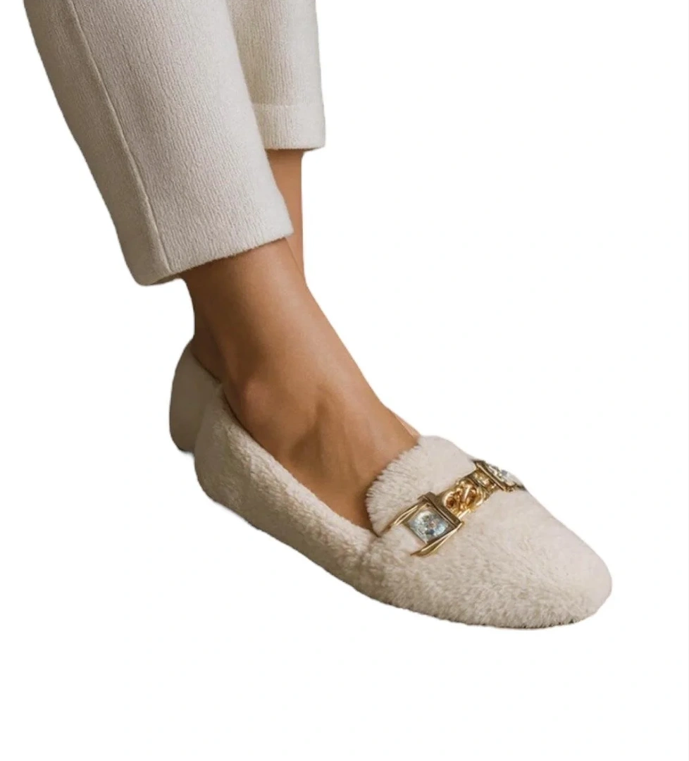 Yumuşak Peluş Ses Yapmaz Hafif Taban Kadın Ev Babeti Panduf BEYAZ