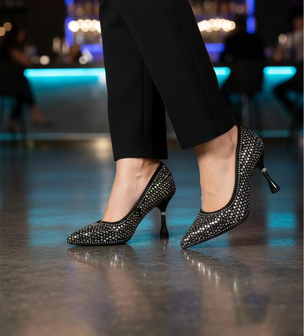 PC-55020 Z Siyah Taşlı Kadın Abiye Ayakkabı