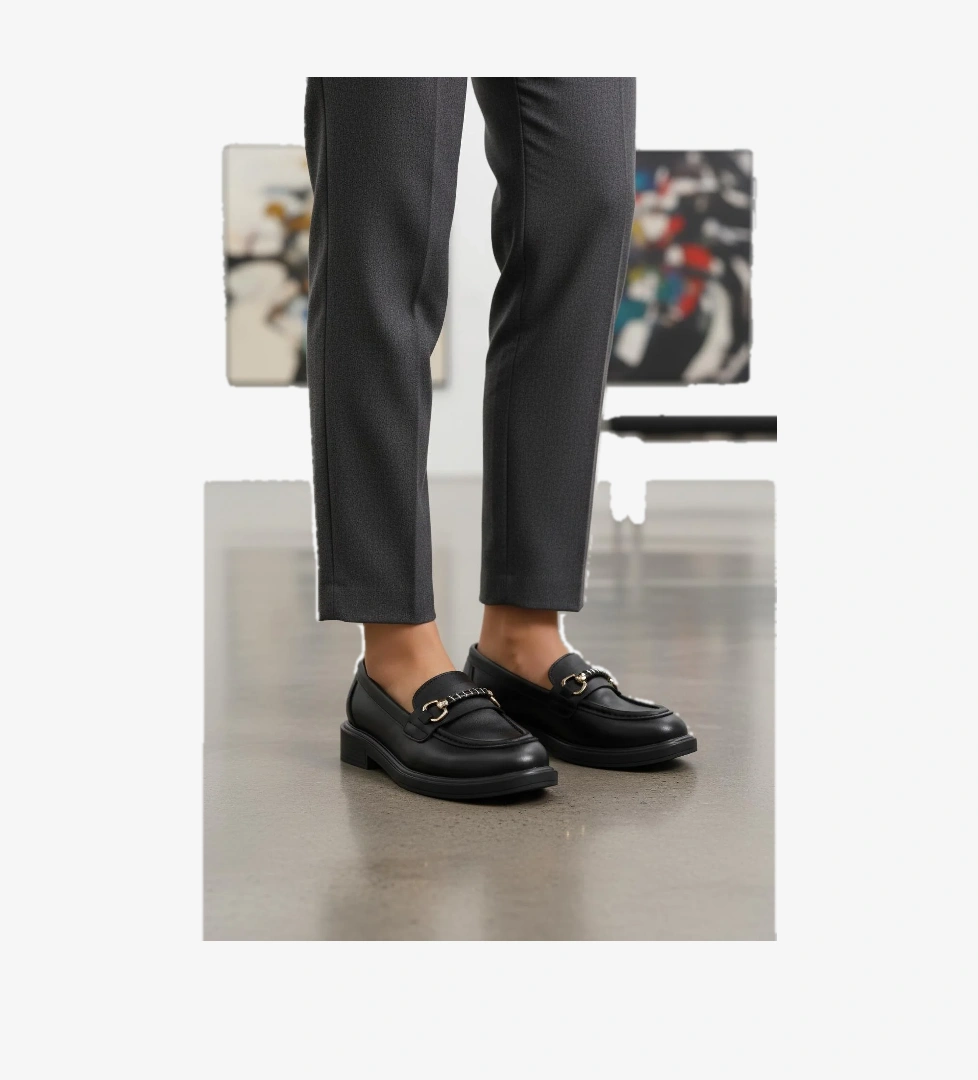 572441 Z Siyah Cilt Kadın Günlük Ayakkabı - Görsel 1